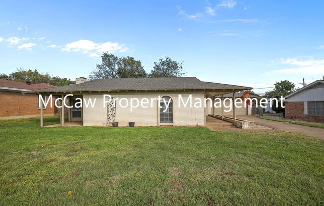 1736 BROWN TRL