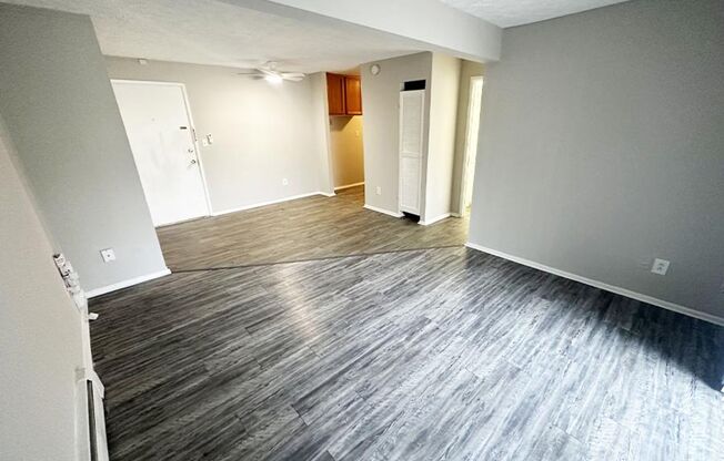1 bed, 1 bath, 560 sqft, $815, Unit 720-12