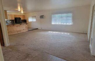 2 beds, 1 bath, 800 sqft, $1,495, Unit B