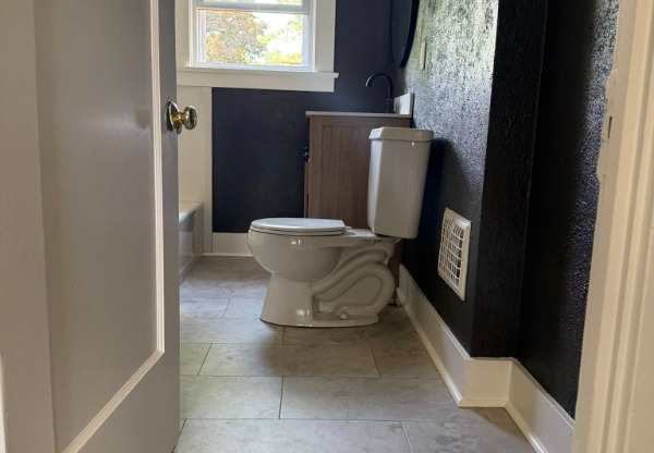 76 TERRACE DR