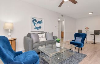 Ground Floor 1 BR + Den in Brandon with Resort Amenities