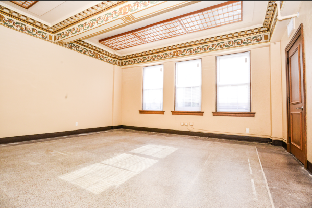 1 bed, 1 bath, 700 sqft, $1,375, Unit The Press - 2201