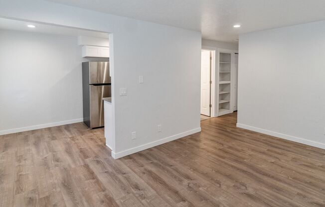 5410 / 5416 N Lacey St