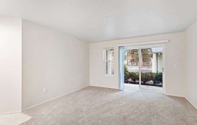 2 beds, 2 baths, 980 sqft, $2,300, Unit SR307