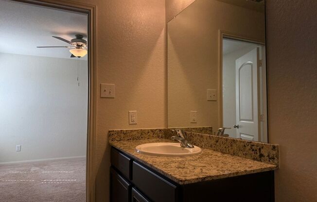 709 Yearwood Ln, Jarrell, TX 76537 -