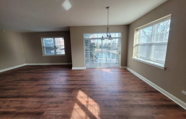 2 beds, 2 baths, 1,931 sqft, $2,900, Unit 123