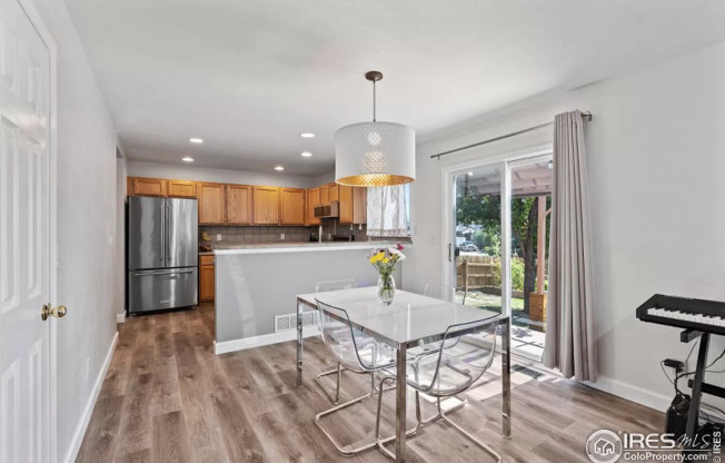 2233 MERLOT CT