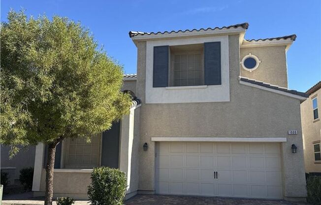 ABSOLUTELY STUNNING HOME WITH GOLF COURSE VIEWS!