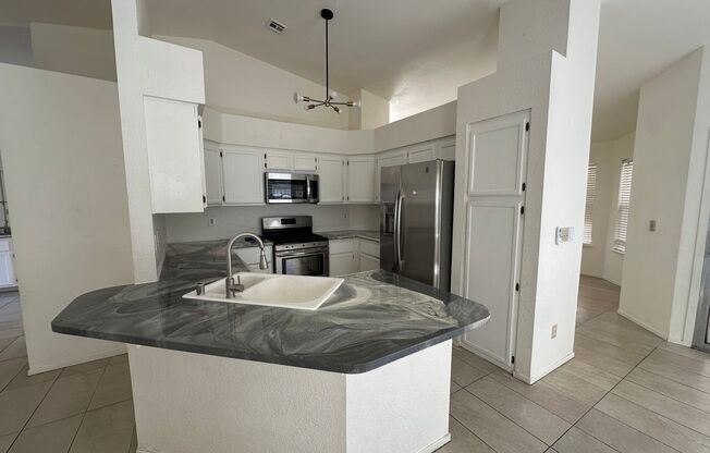 Great location. 3 bedroom single story Las Vegas home for rent.