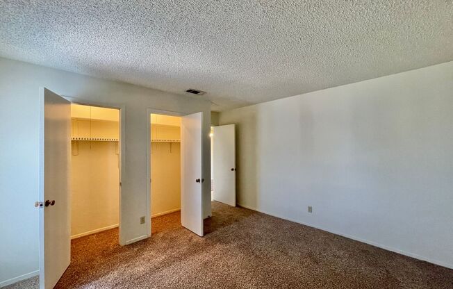 2 beds, 1 bath, 711 sqft, $725, Unit 1308 D Quail Circle