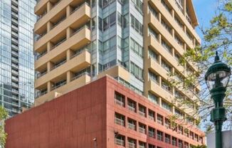 Urban Fully Furnished 2 bedroom 1.5 bath in the amazing 350 W Ash building