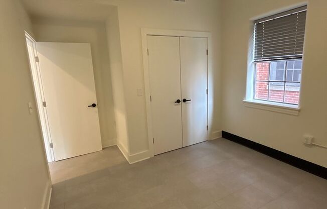 1 bed, 1 bath, 548 sqft, $950, Unit Unit 105