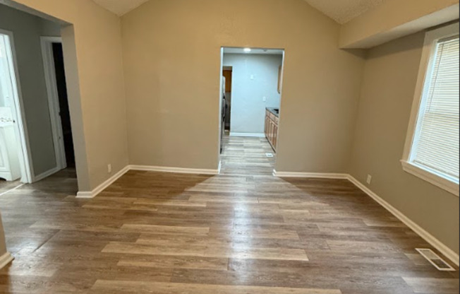 Beautifully Remodeled 3-Bedroom Single Family Home – Move-In Ready!