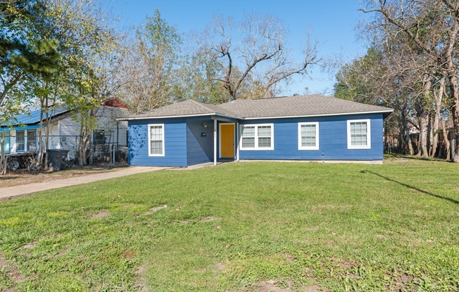 5825 Southurst Street