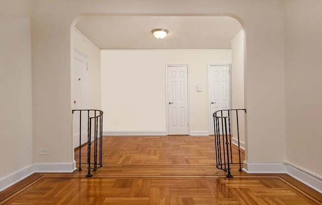 2685 CRESTON AVE