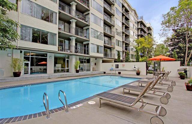 Luxe at Meridian Apartments Pool