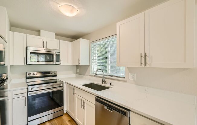 1 bed, 1 bath, 800 sqft, $2,195, Unit Unit F204