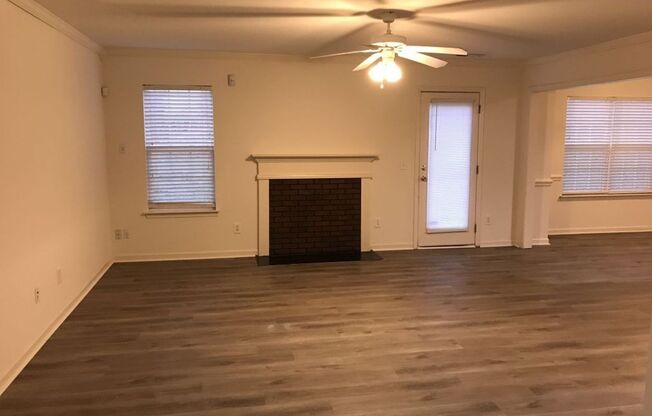 Lovely 3 Bed, 2.5 Bath home in Havenbrook