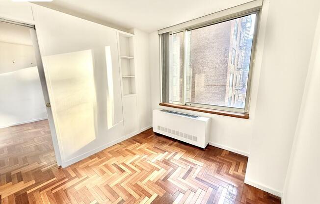 2 beds, 2 baths, 800 sqft, $6,000, Unit 710