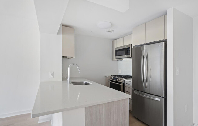 1 bed, 1 bath, 649 sqft, $2,875, Unit 408