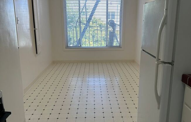 2454 - 2458 Chestnut Street