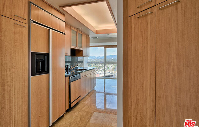 2 beds, 2.5 baths, 1,855 sqft, $8,500, Unit 1803