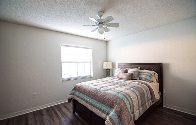 12_p1409681_Woodland_Heights_Apartments_1_PhotoGallery