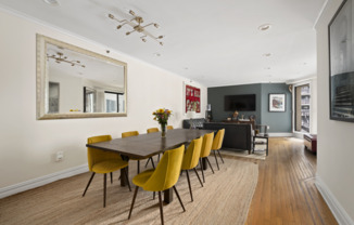 203 W 90 ST