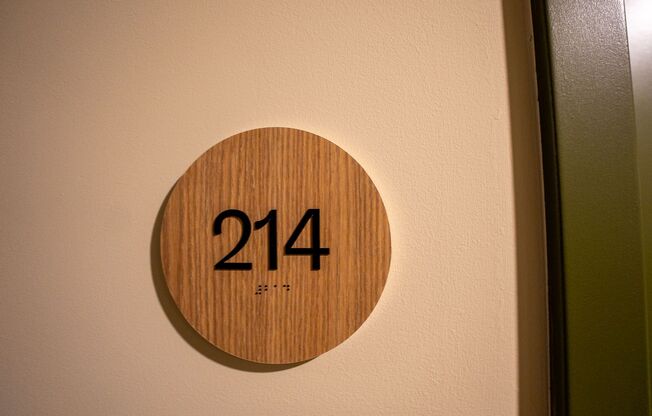 1 bed, 1 bath, 389 sqft, $2,405, Unit 214