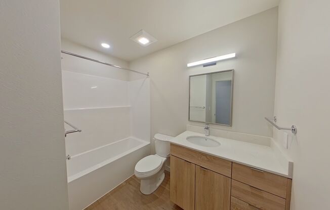 Studio, 1 bath, 337 sqft, $1,075, Unit 210