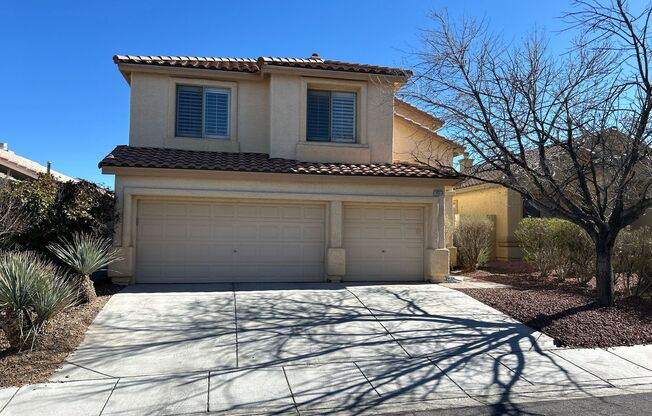 5 Bedroom Summerlin Home with Sparkling Pool!!
