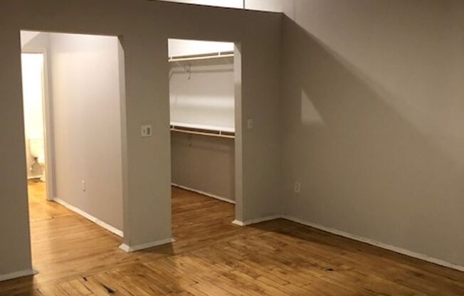 1 bed, 1 bath, 1,093 sqft, $1,575, Unit 308