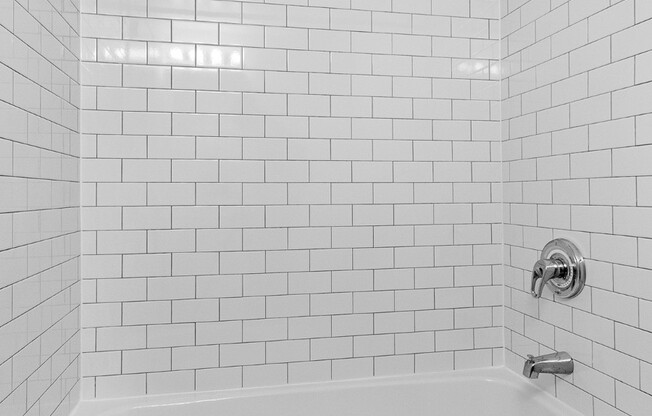 1 bed, 1 bath, $3,800, Unit 6F