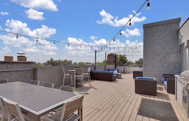 Outdoor dining table on the roof deck at 136 S. Penn