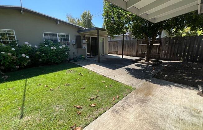 3 beds, 2 baths, $4,200