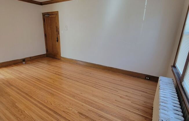 3200 Garfield Avenue South