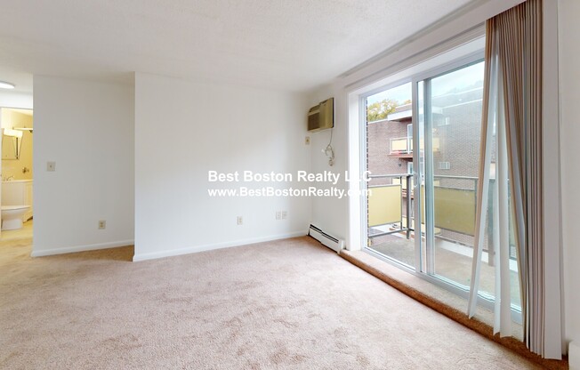 1123 REVERE BCH PKWY