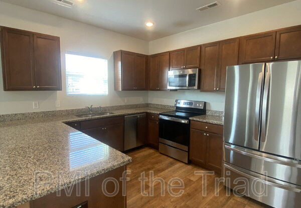 430 INFINITY CIR