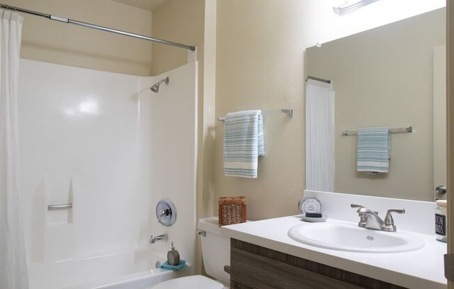 1 bed, 1 bath, 710 sqft, $2,250, Unit A-4