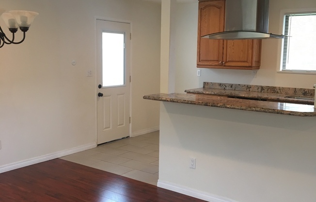 Single story 3 bed, 2 bath home with RV Access
