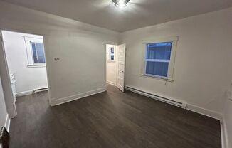 Studio, 1 bath, $825, Unit C