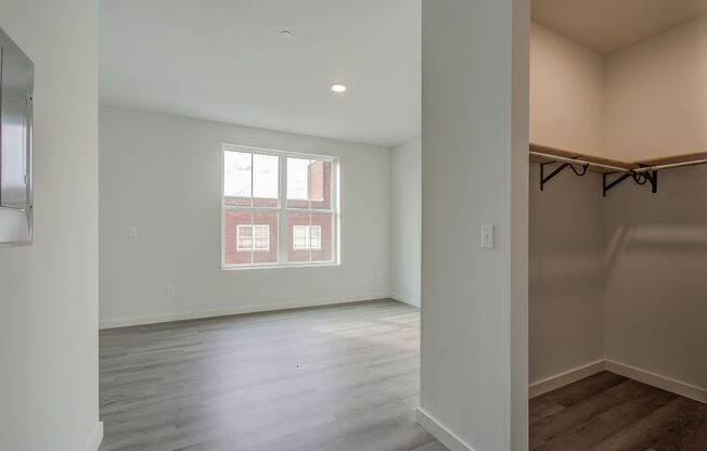 1 bed, 1 bath, 629 sqft, $1,095, Unit 301