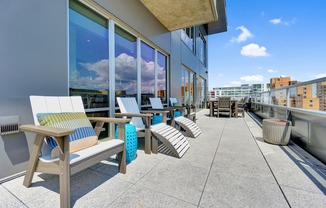 Apartments in Downtown Madison, Wisconsin. Domain Apartments offers luxury studio, 1 bedroom, 1 bedroom + Den, and 2 bedroom apartments.