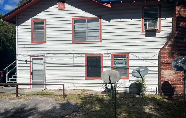 1801 Goodyear Ave - TJ