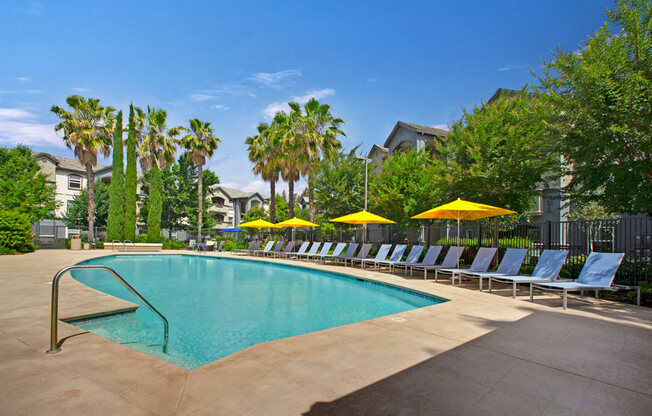 Hot Tub and Pool | Apartments in Sacramento CA | Broadleaf Apartments