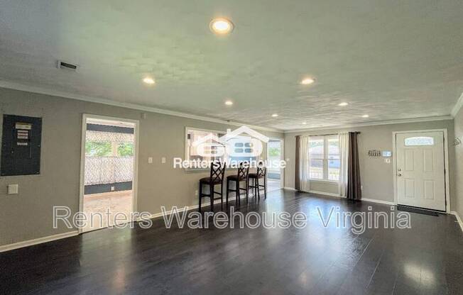 2404 HAYWOOD AVE