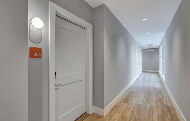 1 bed, 1 bath, 668 sqft, $1,790, Unit #212