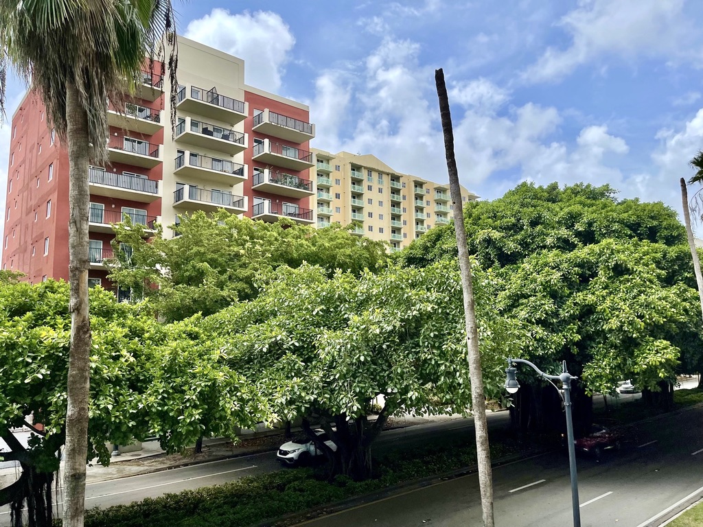 Coral Way Apartments