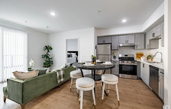 Studio, 1 bath, 519 sqft, $1,900, Unit 510A