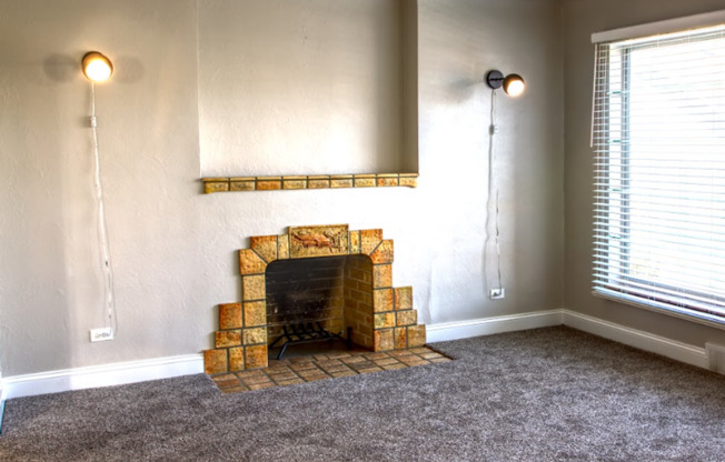 3 beds, 1 bath, $3,000